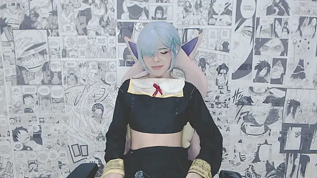 Snapshot of Miahparker chatting on 14, 11, 2025 Miahparker online show from 14, 11, 2025