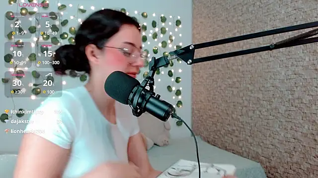 emma unu online show from 6, 1, 2025