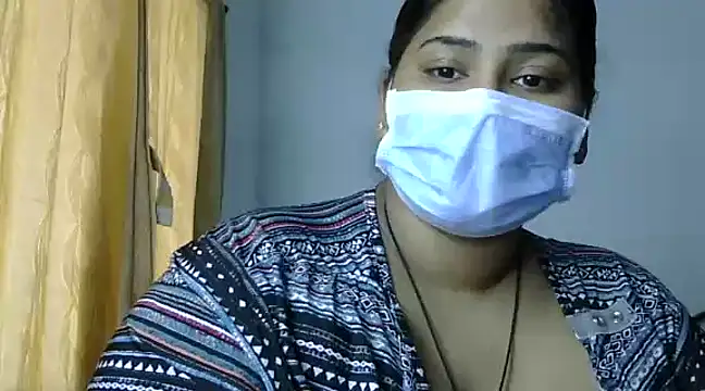 cutelady65 online show from 18, 2, 2025