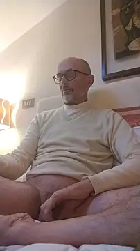 Snapshot of MadProfessor chatting on 29, 11, 2025 MadProfessor online show from 29, 11, 2025