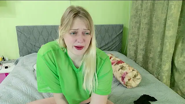 Kira Miler online show from 6, 3, 2026