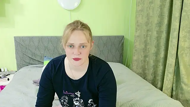 Kira Miler online show from 22, 5, 2026
