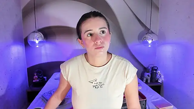 LanaHerondale online show from 15, 3, 2025