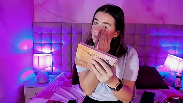 LanaHerondale online show from 11, 2, 2025