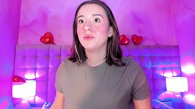 LanaHerondale online show from 23, 2, 2025