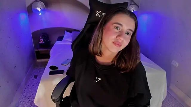 LanaHerondale online show from 10, 3, 2025