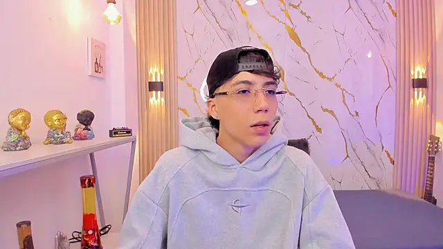 Nikolay Gregori online show from 13, 4, 2026