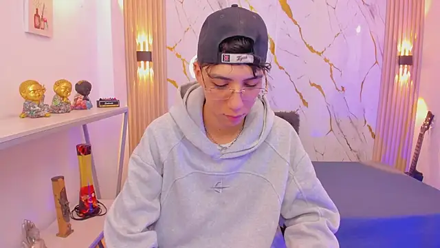 Nikolay Gregori online show from 2, 3, 2026