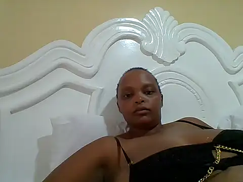 Snapshot of Sexxy-Shie chatting on 13, 7, 2026 Sexxy-Shie online show from 13, 7, 2026