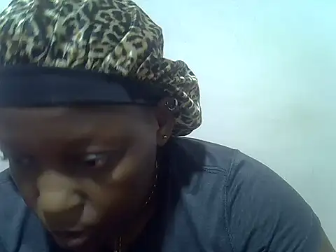 miss tash online show from 14, 12, 2025