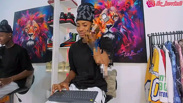 Pantera black 21 online show from 7, 11, 2025