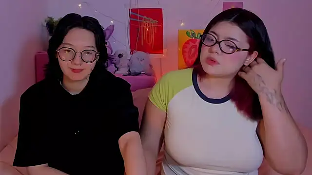 Snapshot of Gaby_Danna chatting on 10, 4, 2026 Gaby Danna online show from 10, 4, 2026