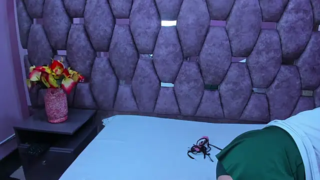 AlaSmith online show from 10, 11, 2025