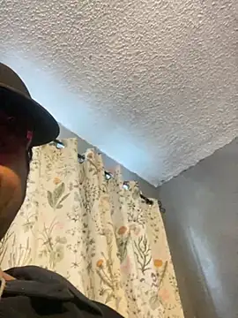 Snapshot of Miguel16i chatting on 19, 3, 2025 Miguel16i online show from 19, 3, 2025