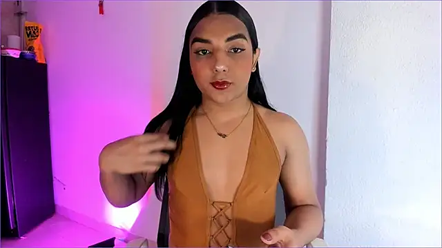 CandyLatinHott online show from 30, 4, 2026