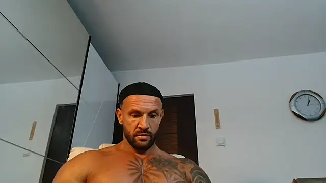 Snapshot of Magnificmuscles89 chatting on 2, 7, 2026 Magnificmuscles89 online show from 2, 7, 2026