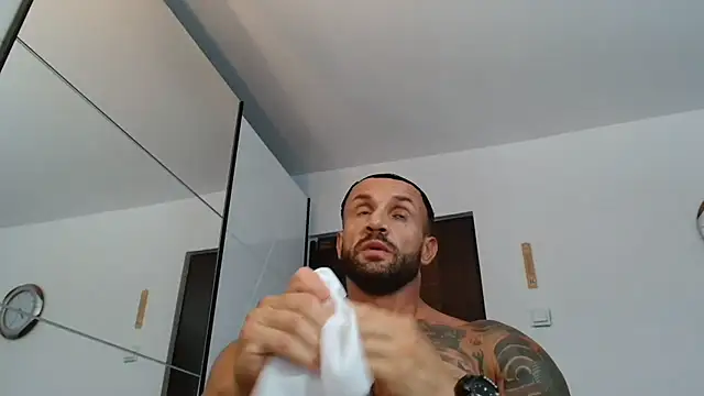Snapshot of Magnificmuscles89 chatting on 27, 6, 2026 Magnificmuscles89 online show from 27, 6, 2026