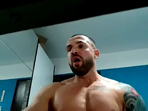 Magnificmuscles89 online show from 5, 2, 2025