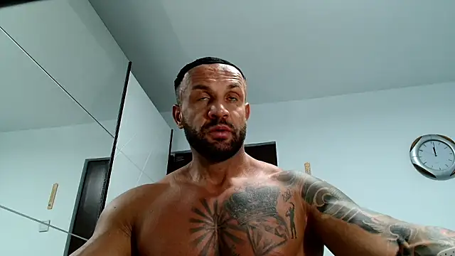 Magnificmuscles89 online show from 11, 1, 2026