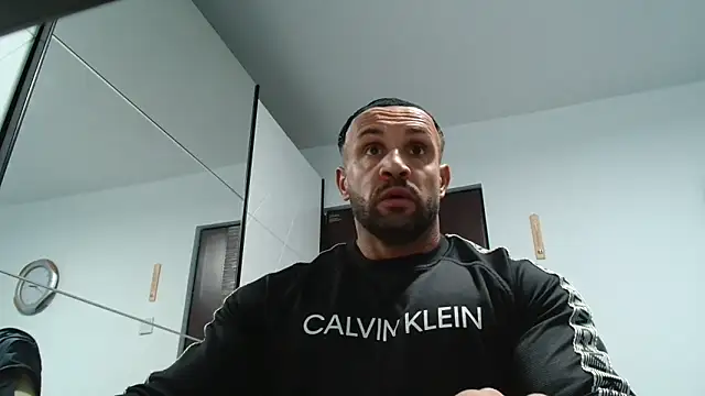 Snapshot of Magnificmuscles89 chatting on 23, 4, 2026 Magnificmuscles89 online show from 23, 4, 2026