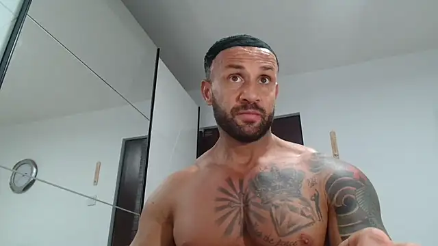 Snapshot of Magnificmuscles89 chatting on 3, 5, 2026 Magnificmuscles89 online show from 3, 5, 2026