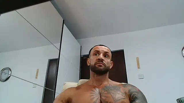 Snapshot of Magnificmuscles89 chatting on 9, 7, 2026 Magnificmuscles89 online show from 9, 7, 2026