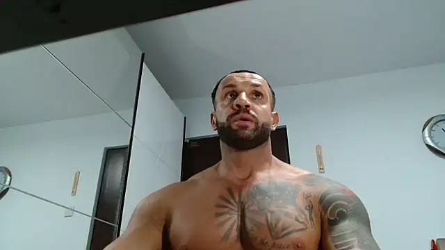 Snapshot of Magnificmuscles89 chatting on 8, 5, 2026 Magnificmuscles89 online show from 8, 5, 2026