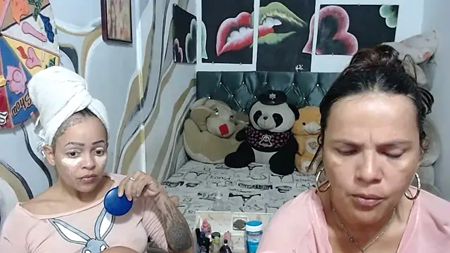 Snapshot of manzanahot9 chatting on 1, 6, 2026 manzanahot9 online show from 1, 6, 2026