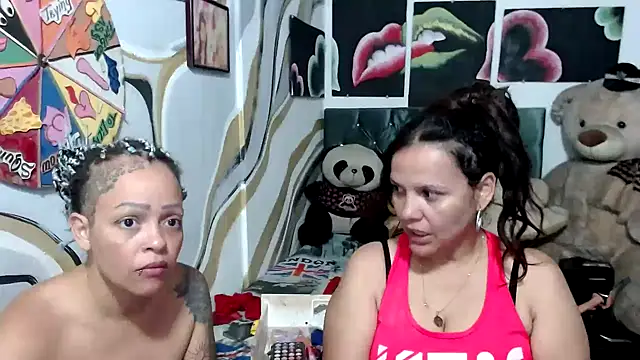 Snapshot of manzanahot9 chatting on 2, 10, 2025 manzanahot9 online show from 2, 10, 2025