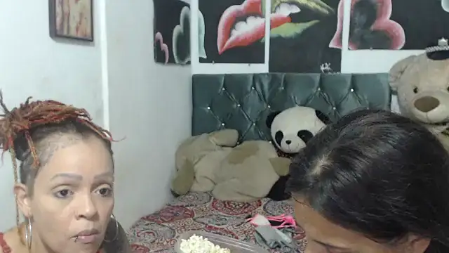 Snapshot of manzanahot9 chatting on 5, 2, 2025 manzanahot9 online show from 5, 2, 2025