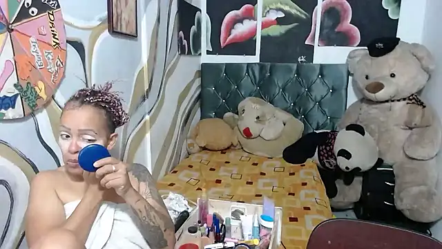 manzanahot9 online show from 8, 1, 2026