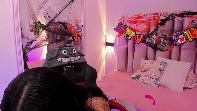 NikyBrookss online show from 17, 10, 2025