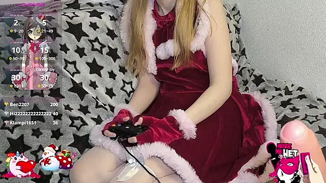 Snapshot of PlayMaid chatting on 4, 12, 2024 PlayMaid online show from 4, 12, 2024