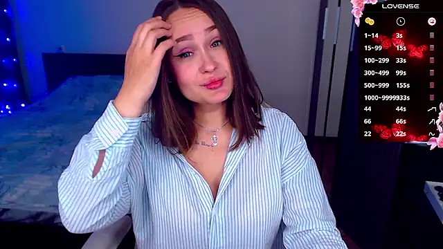 Cutie-Melanie online show from 11, 10, 2025