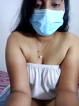 Snapshot of SLZAARA chatting on 18, 9, 2025 SLZAARA online show from 18, 9, 2025