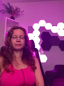 Snapshot of AnnikaRose chatting on 30, 4, 2026 AnnikaRose online show from 30, 4, 2026