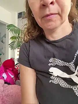 AnnikaRose online show from 10, 3, 2026