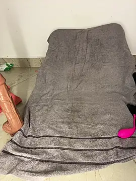 boypussyfist online show from 2, 4, 2026