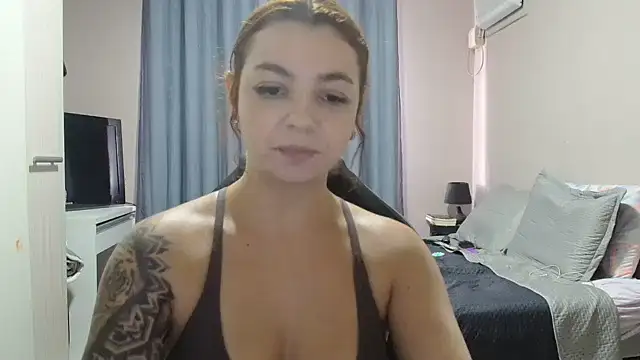 HotRuiva online show from 30, 1, 2025