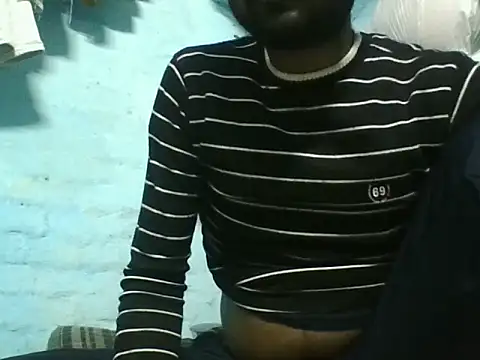 Snapshot of sexyshivamhot chatting on 4, 11, 2025 sexyshivamhot online show from 4, 11, 2025