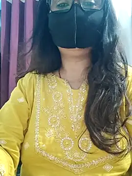 Snapshot of Aishwaryaa_69 chatting on 3, 7, 2026 Aishwaryaa 69 online show from 3, 7, 2026