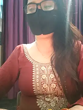 Aishwaryaa 69 online show from 7, 11, 2025