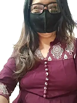 Aishwaryaa 69 online show from 5, 3, 2026