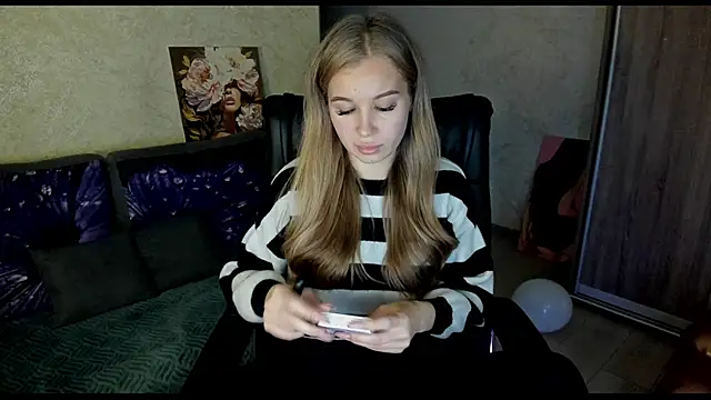  NigoNika online show from 16, 11, 2025