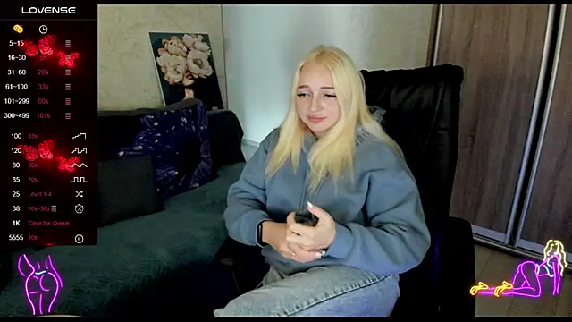  NigoNika online show from 16, 10, 2025