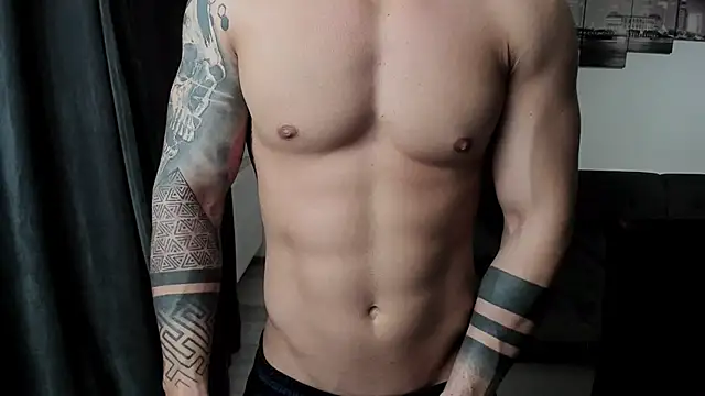 Snapshot of Richarddarell1 chatting on 12, 10, 2025 Richarddarell1 online show from 12, 10, 2025