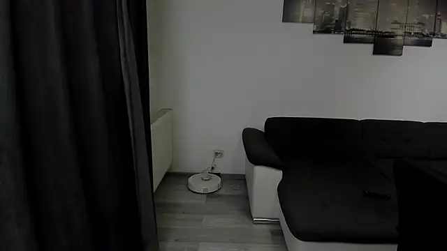 Richarddarell1 online show from 6, 4, 2026