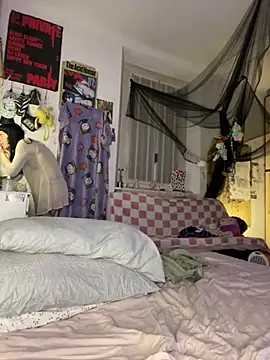 Snapshot of giuli_zerozero chatting on 14, 1, 2026 giuli zerozero online show from 14, 1, 2026