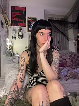 Snapshot of giuli_zerozero chatting on 12, 1, 2026 giuli zerozero online show from 12, 1, 2026