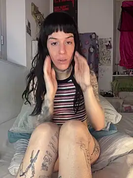 Snapshot of giuli_zerozero chatting on 4, 2, 2026 giuli zerozero online show from 4, 2, 2026